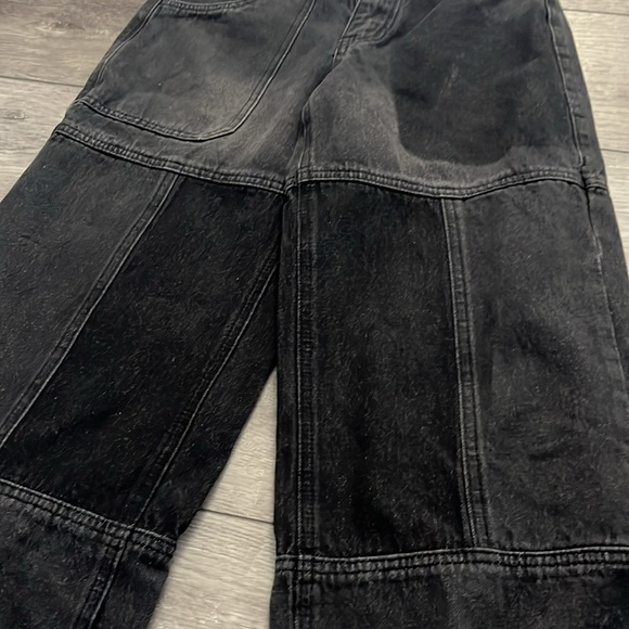 Jeans - Picture 2 of 5